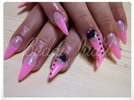 Épített zselé 3D díszítéssel